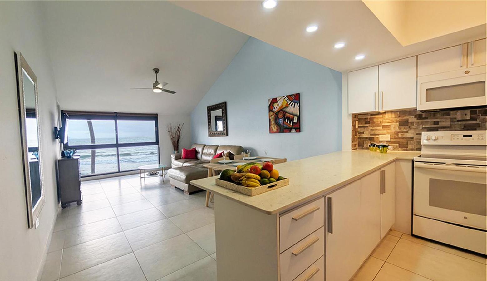 Bv103 - Amazing Oceanfront Condo Steps From Beach Humacao Extérieur photo